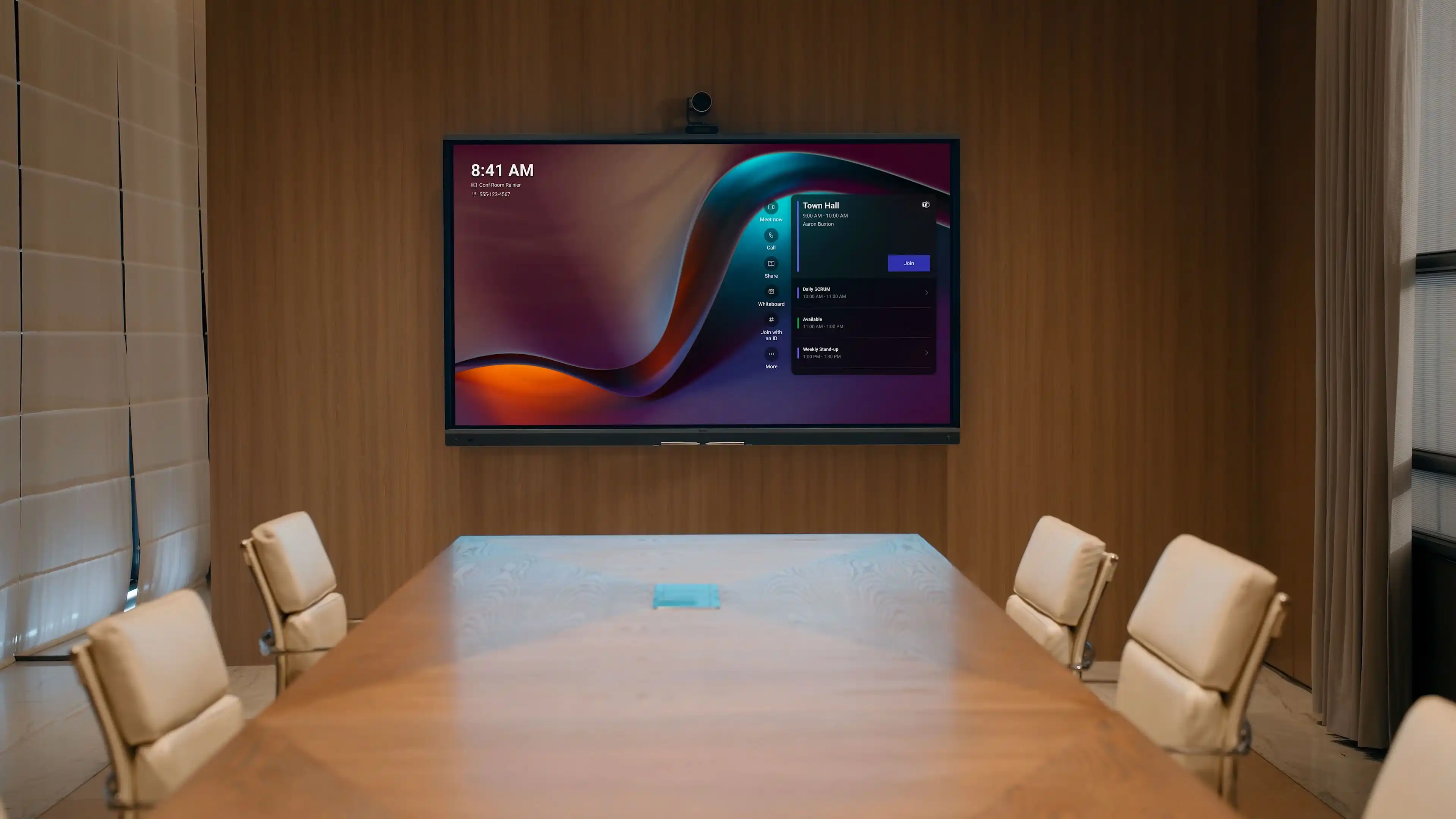 Yealink MB 86 Pro avec support roulant pour une collaboration mobile